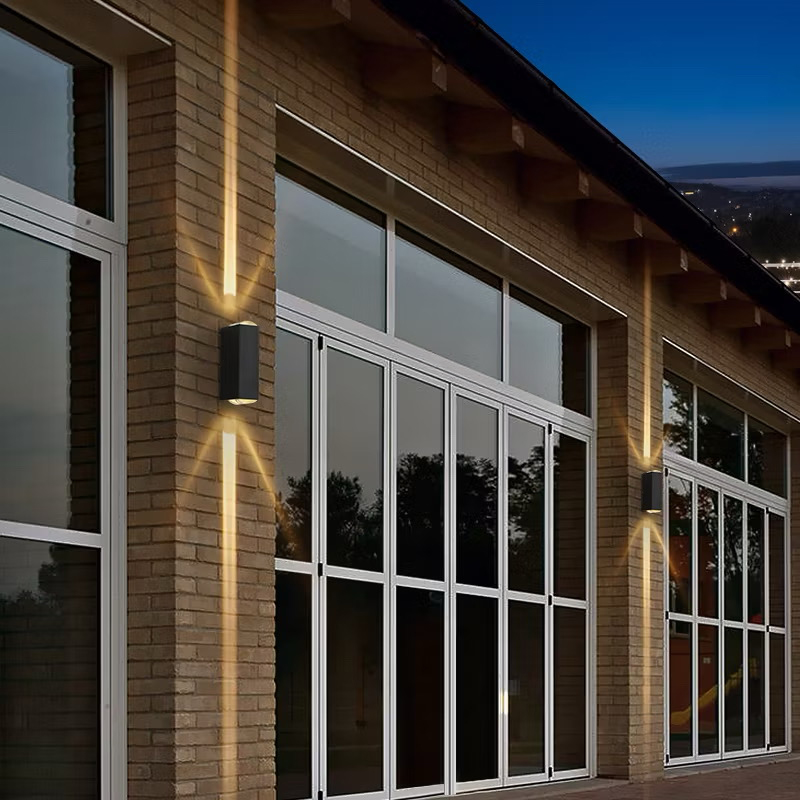 Outdoor Lighting Hardwired - Алюминиевый настенный светильник с LED-лампами для