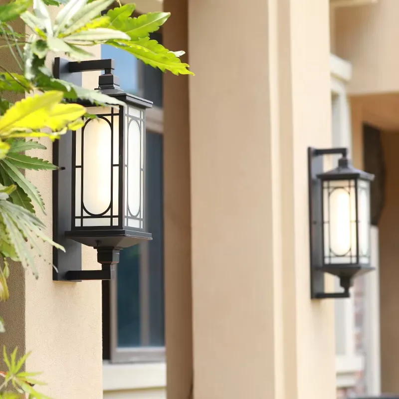 Современный уличный настенный  – обзор и цена Outdoor Lighting Sconce